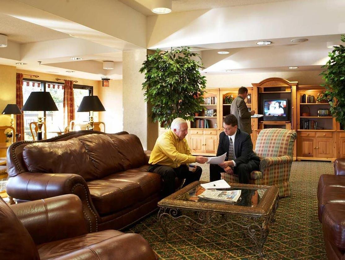 Hampton Inn Растон Экстерьер фото
